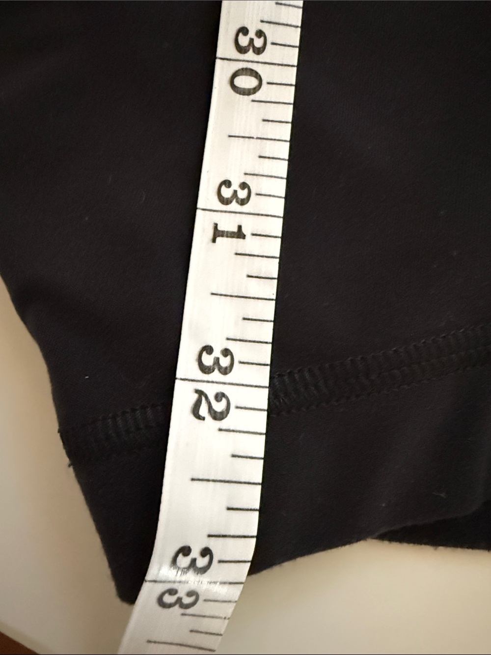 lululemon Align Black High-Rise Crop 23” Twist Waist/Ruched Ankle Sz 6 - Picture 10 of 11